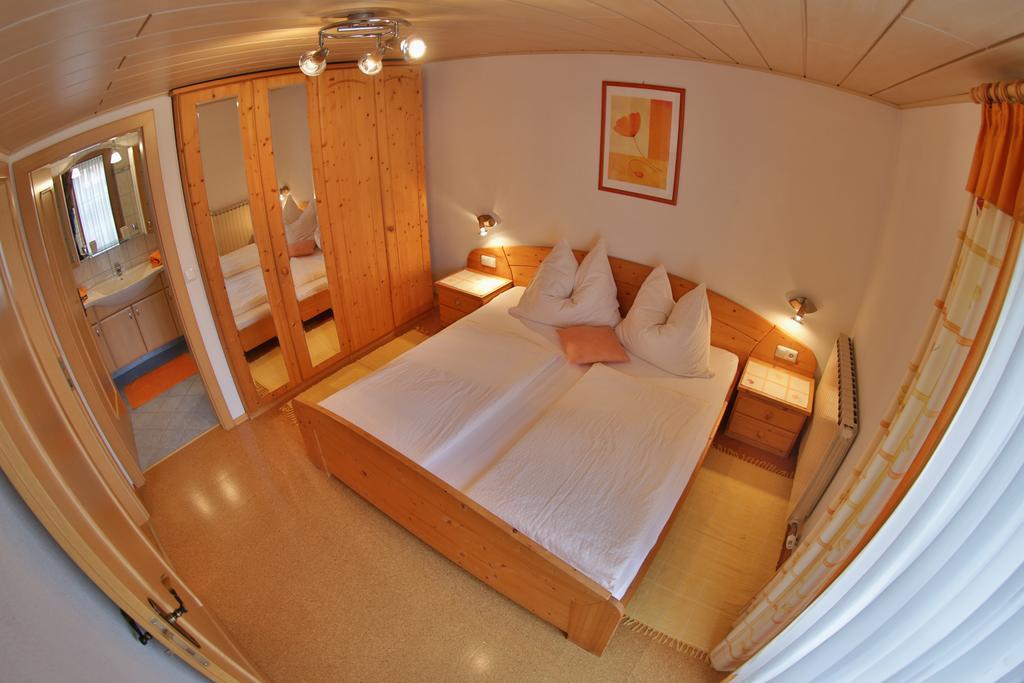 Haus Regina Aparthotel ชตรอเบิล ภายนอก รูปภาพ